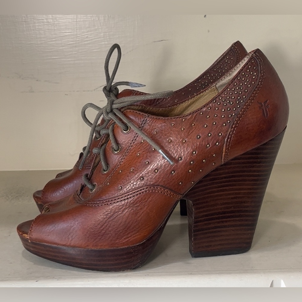 Frye Women’s Chelsea Studded Peep Toe Leather Lace Up Platform Heels Size 9.5 - Picture 5 of 11